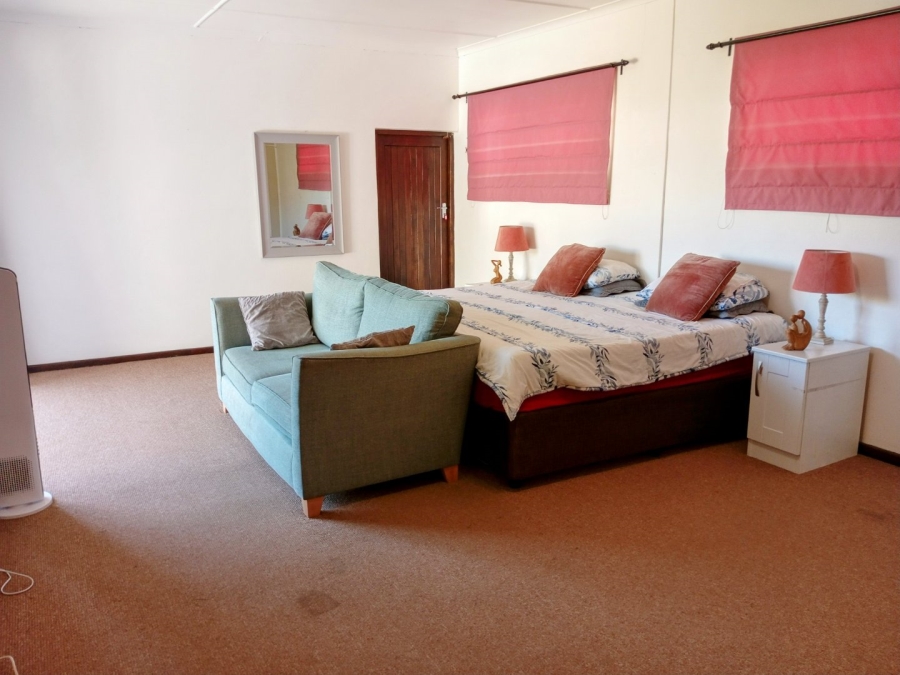 4 Bedroom Property for Sale in Gonubie Eastern Cape